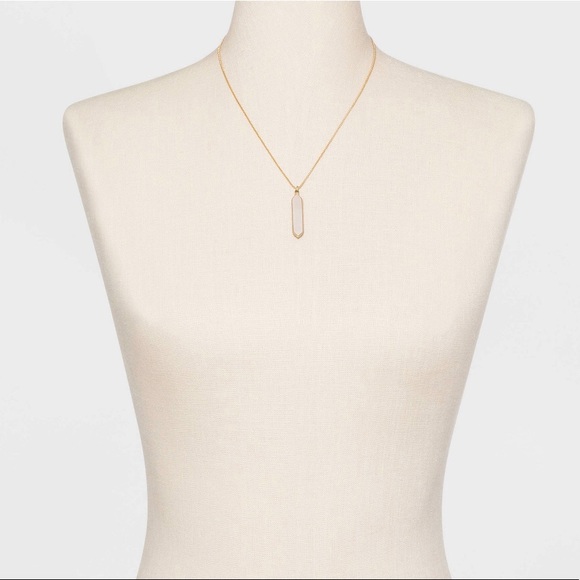 **❣️SOLD❣️**Universal Thread Goods Co. Necklace - Picture 3 of 3